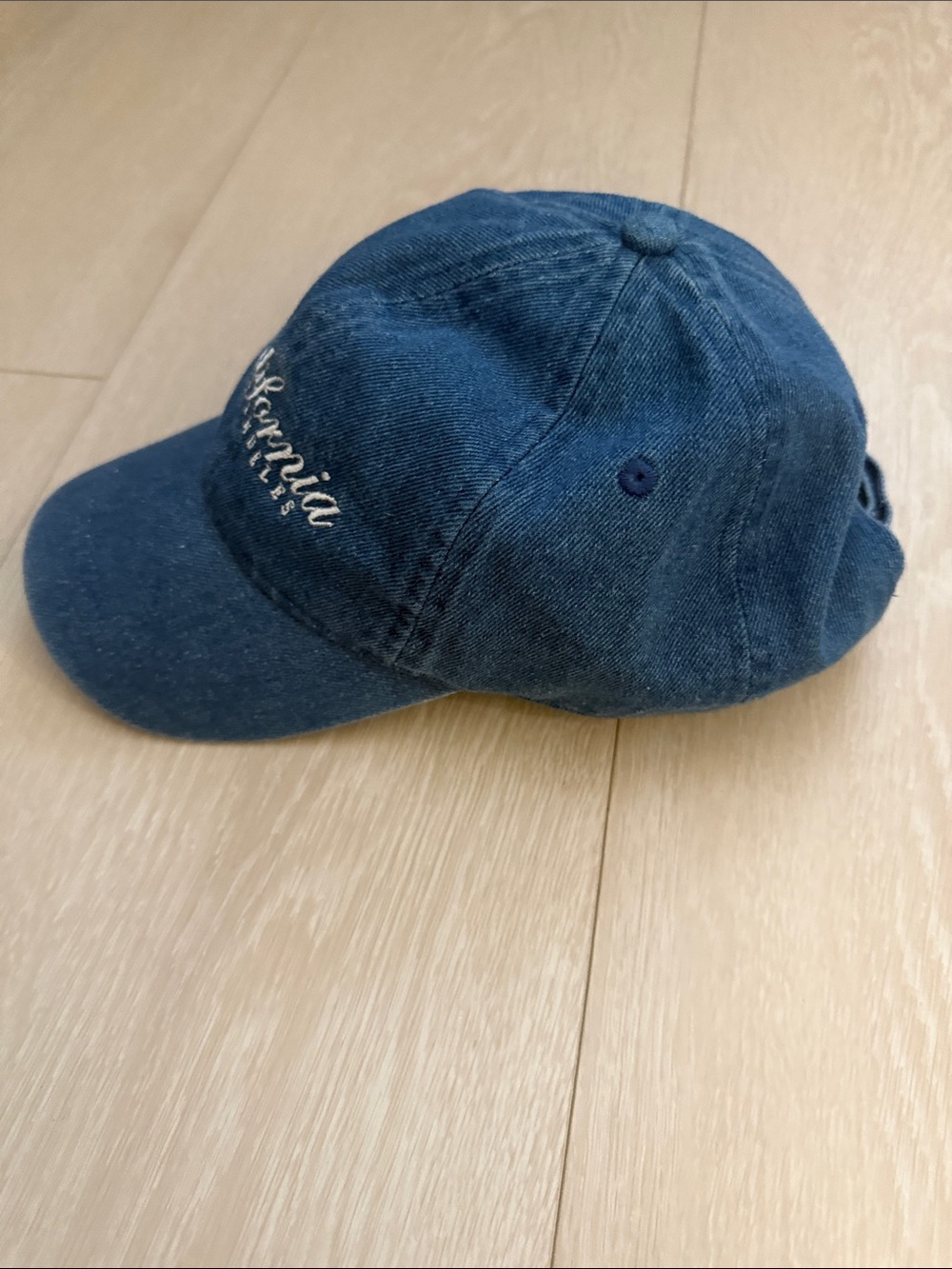 H&M Denim Baseball Cap in Blue with 'California Los Angeles' Embroidery - Picture 6 of 10